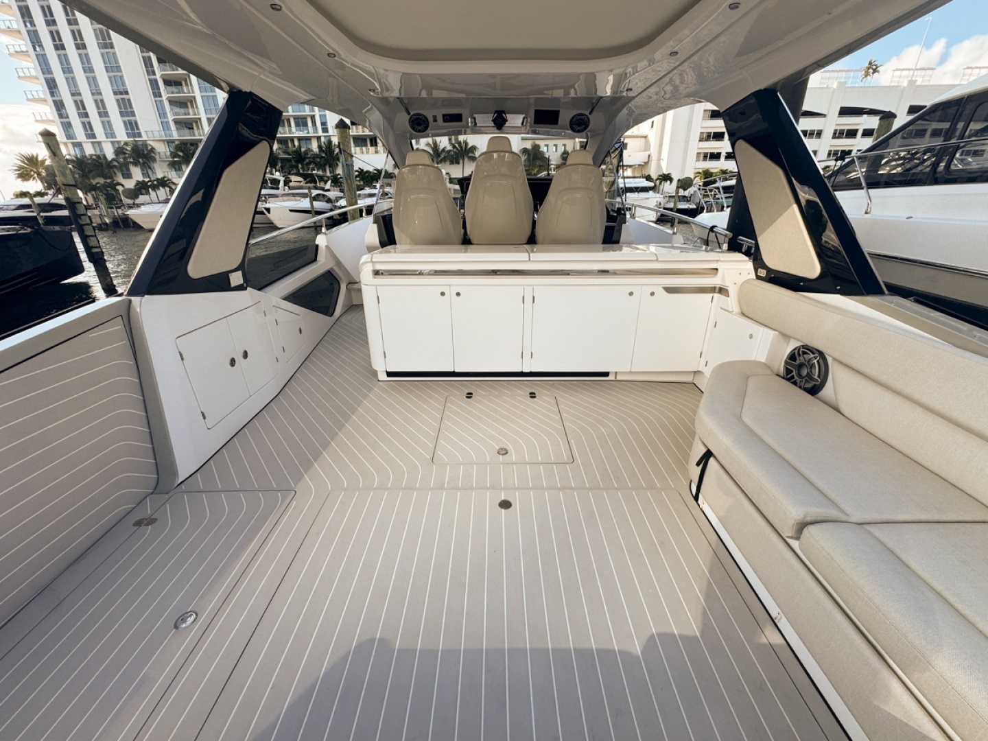 2023 Azimut Verve 47 - Image 55