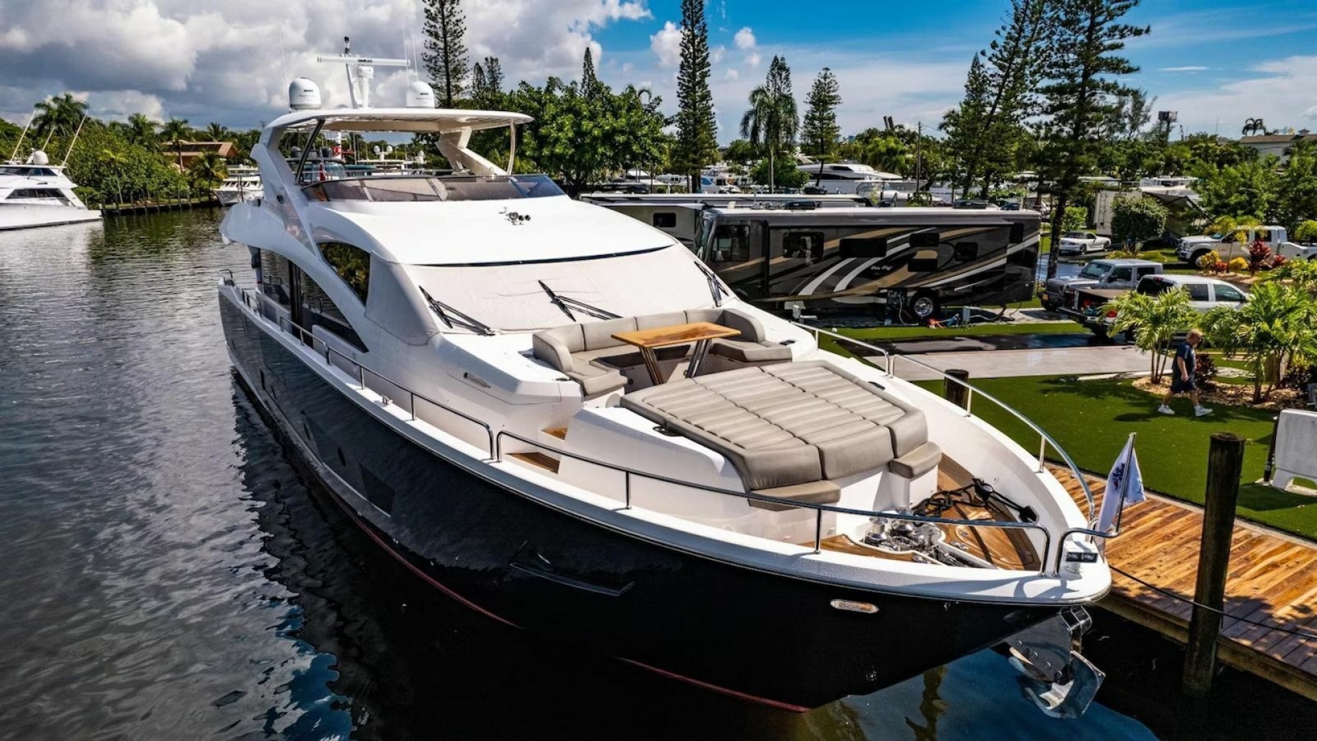 2019 Sunseeker — - Image 2