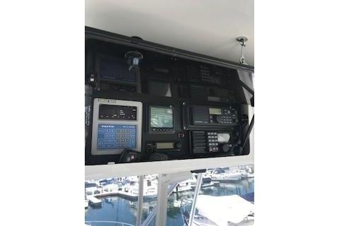 2003 Luhrs 44 Convertible boat dashboard with navigation and communication equipment.