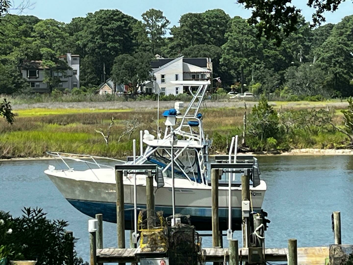1988 North Coast 24 Express Sportfish - Image 15