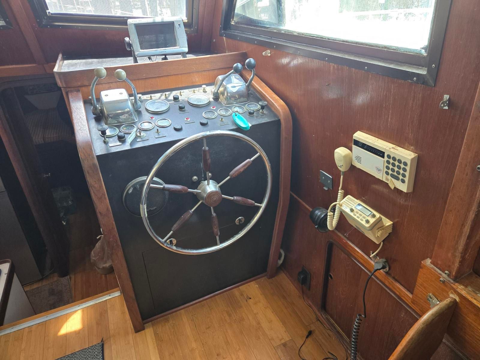 1979 Gulfstar Motor Cruiser - 66