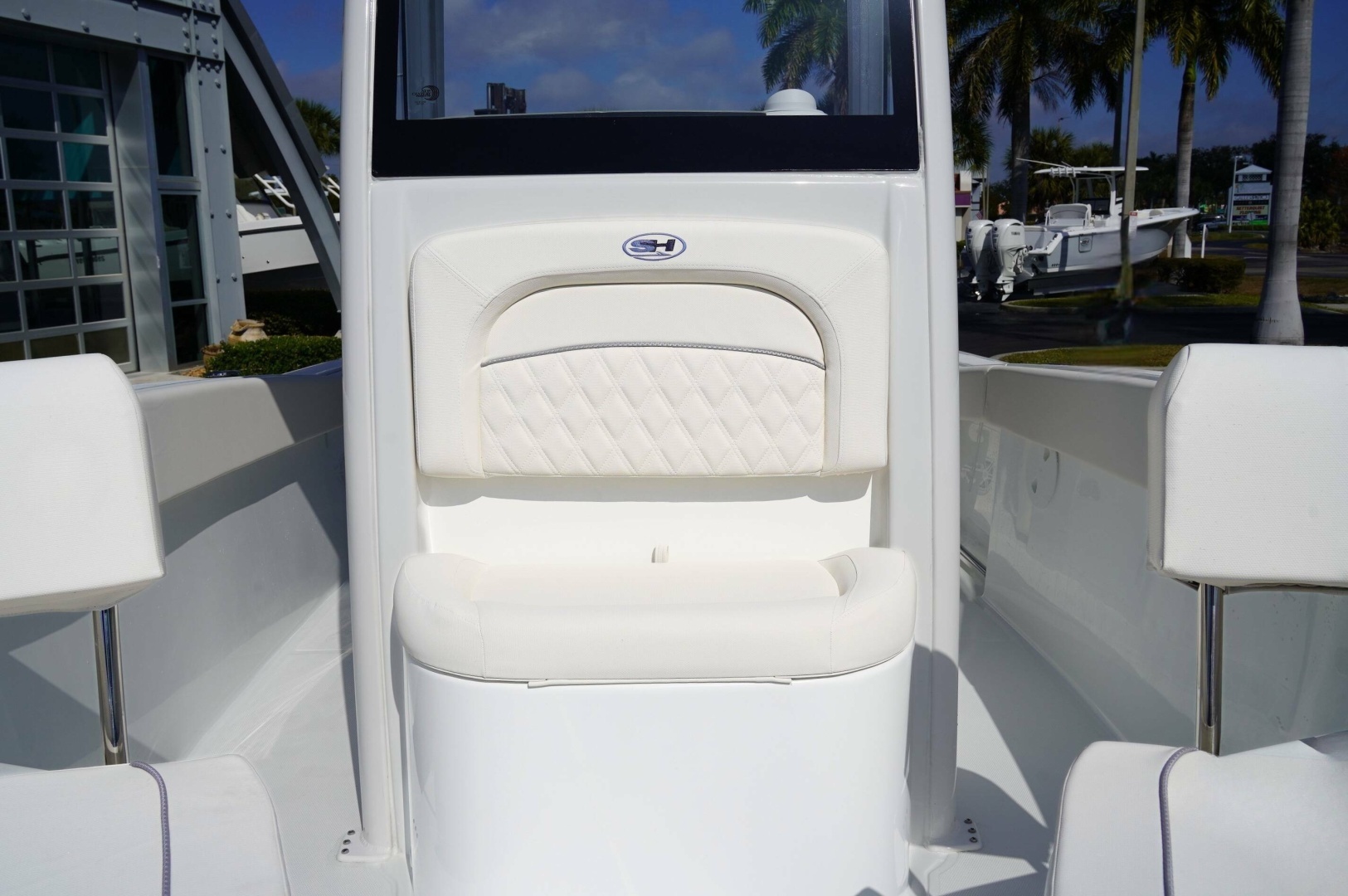 2026 Sea Hunt Ultra 245SE - Image 19