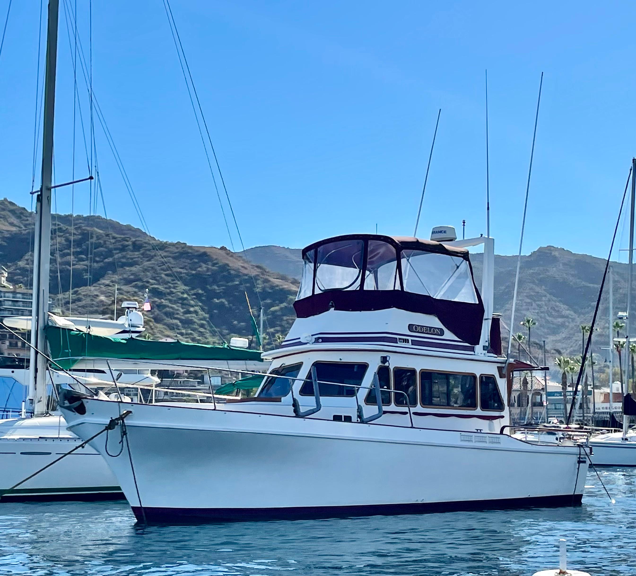 1983 Californian 34