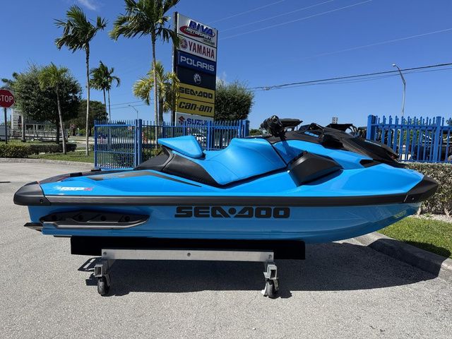 2026 Sea-Doo RXP-X™ 325 Tech, BRP Premium A, iBR Gulfstream Blu
