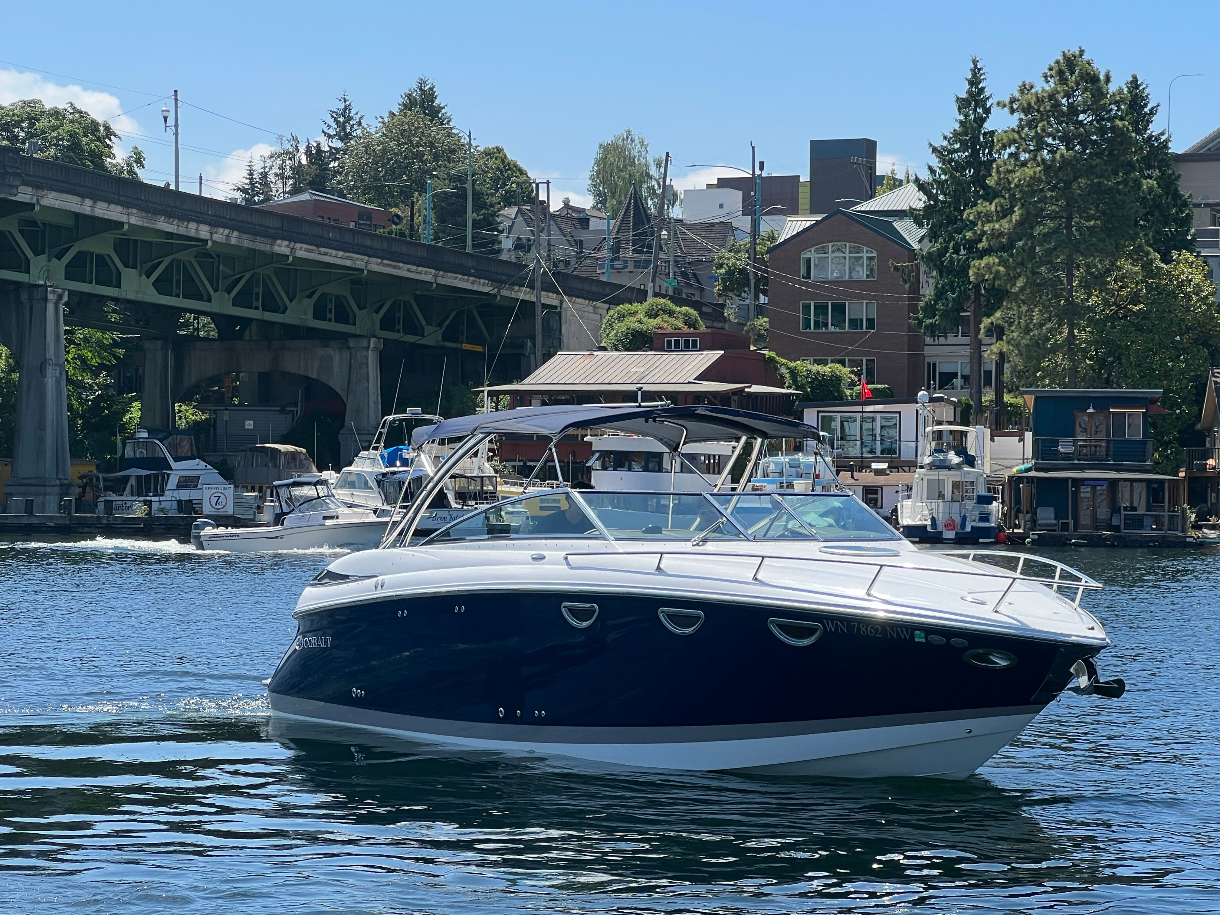 2007 Cobalt 323 - 8