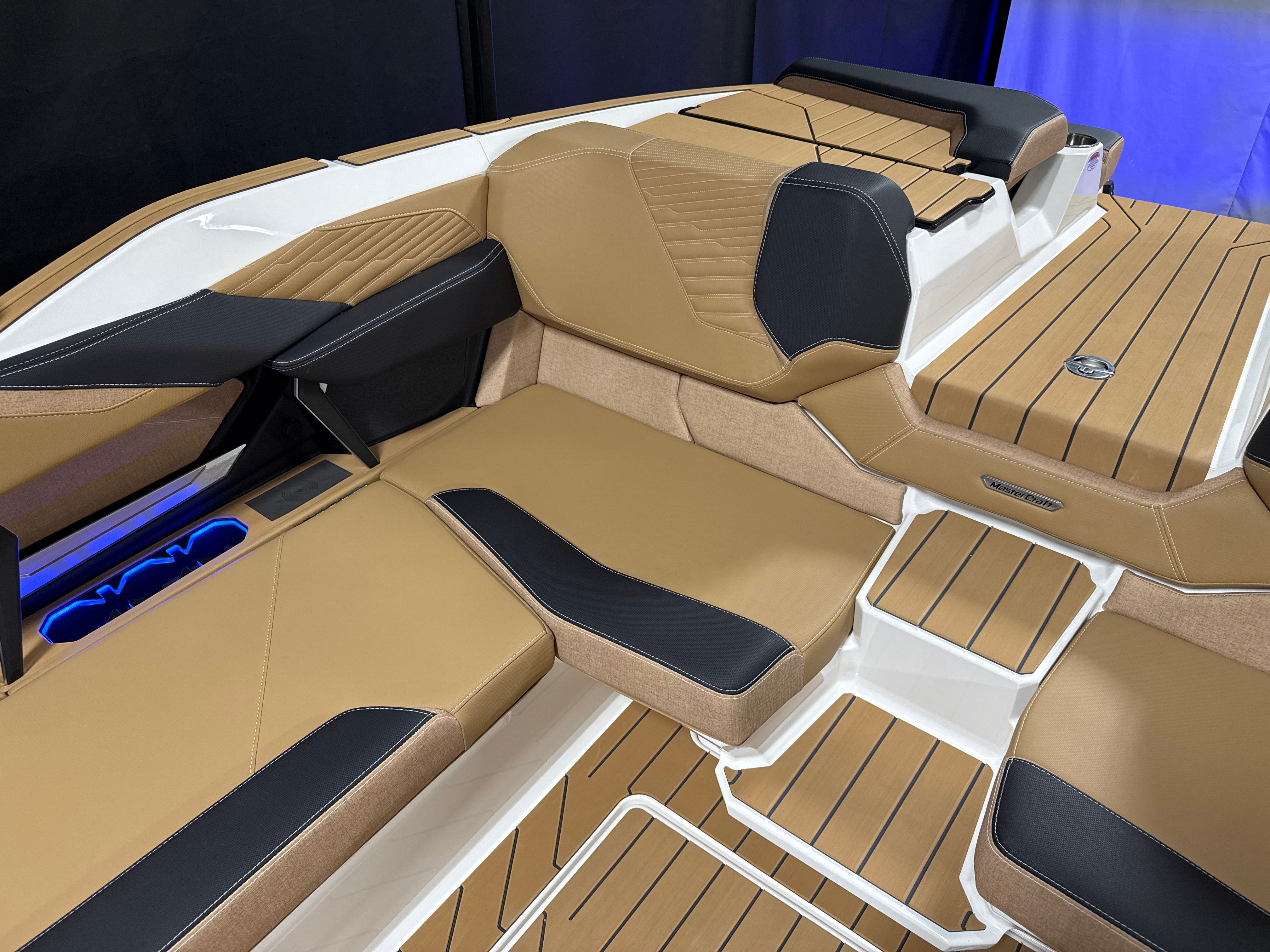 2026 MasterCraft X24 - 47