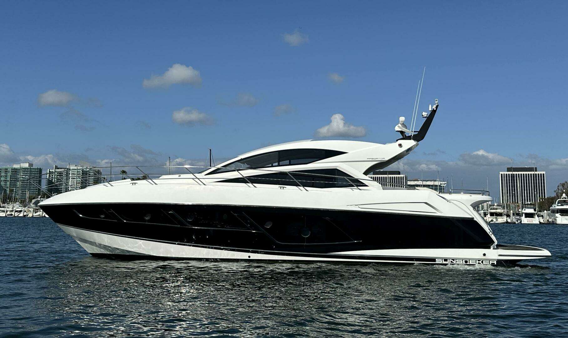 2015 Sunseeker Predator 57 - Image 10