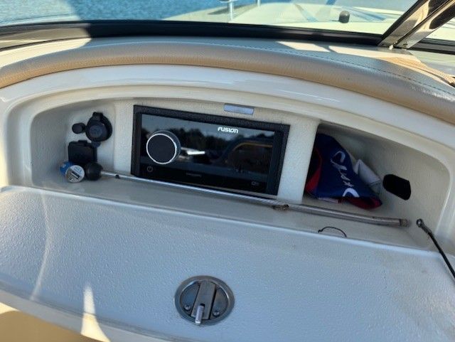 2013 Chris-Craft Corsair 22 - 10