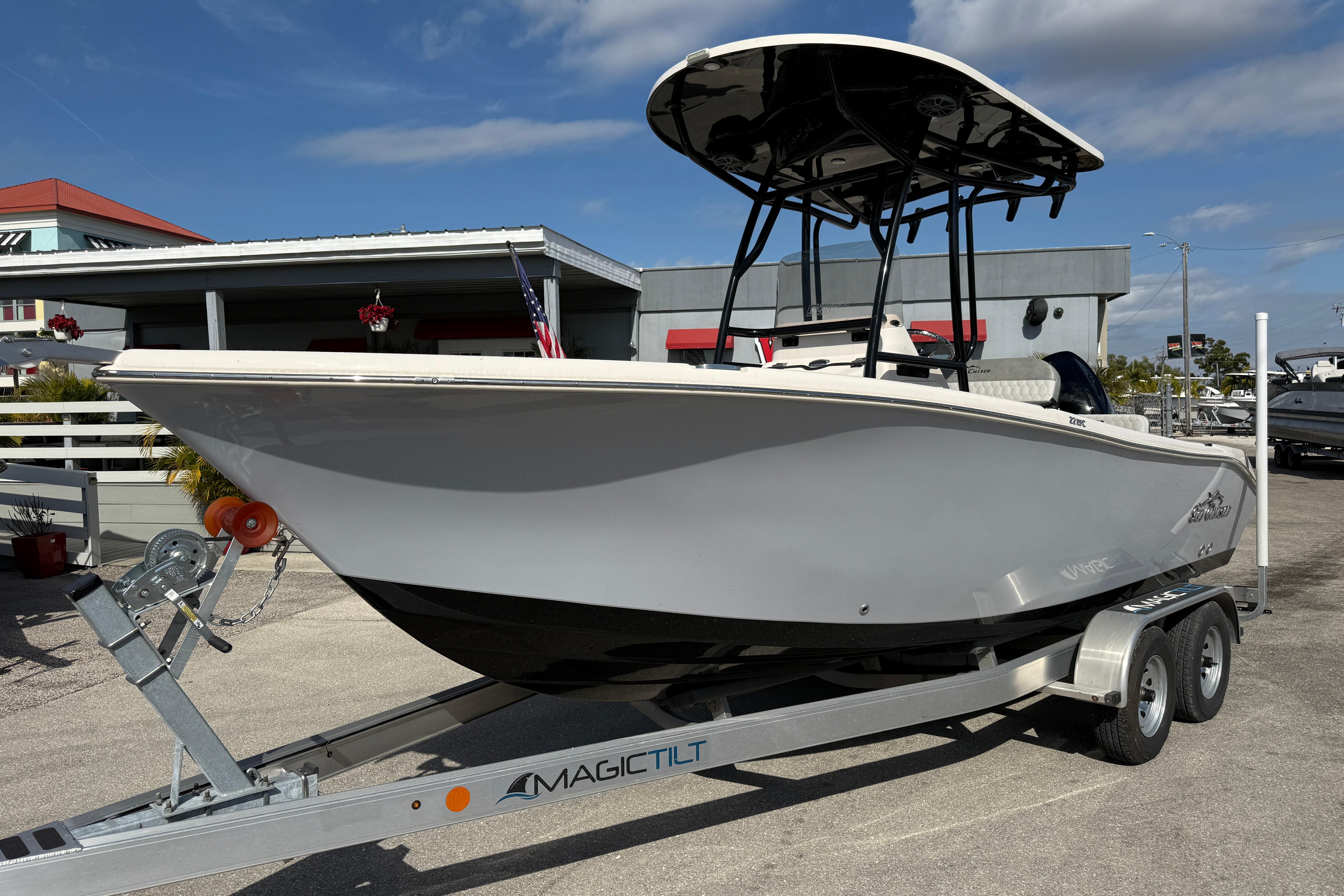 2025 Sea Chaser 22 HFC