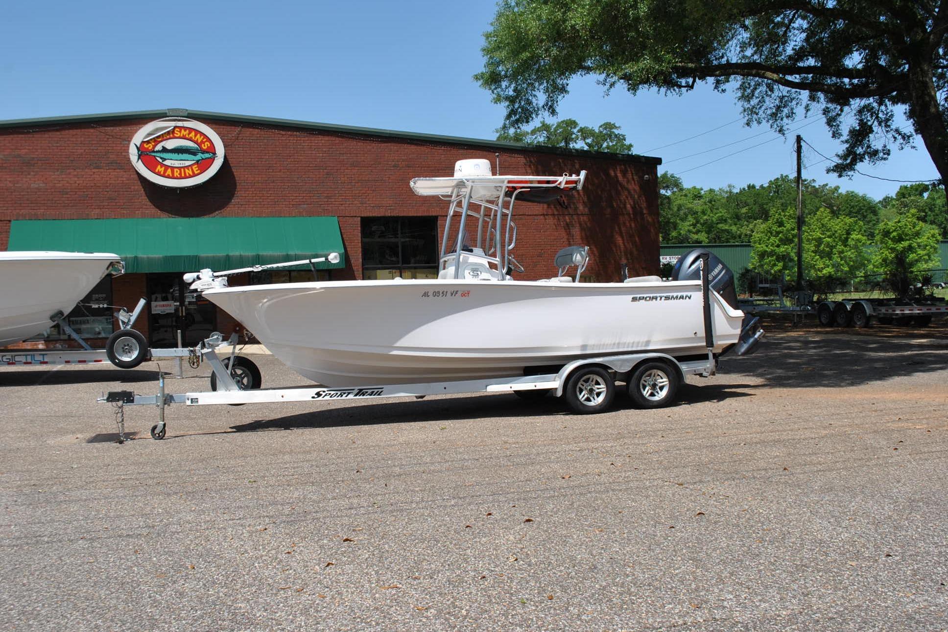 2020 Sportsman Open 232 Center Console