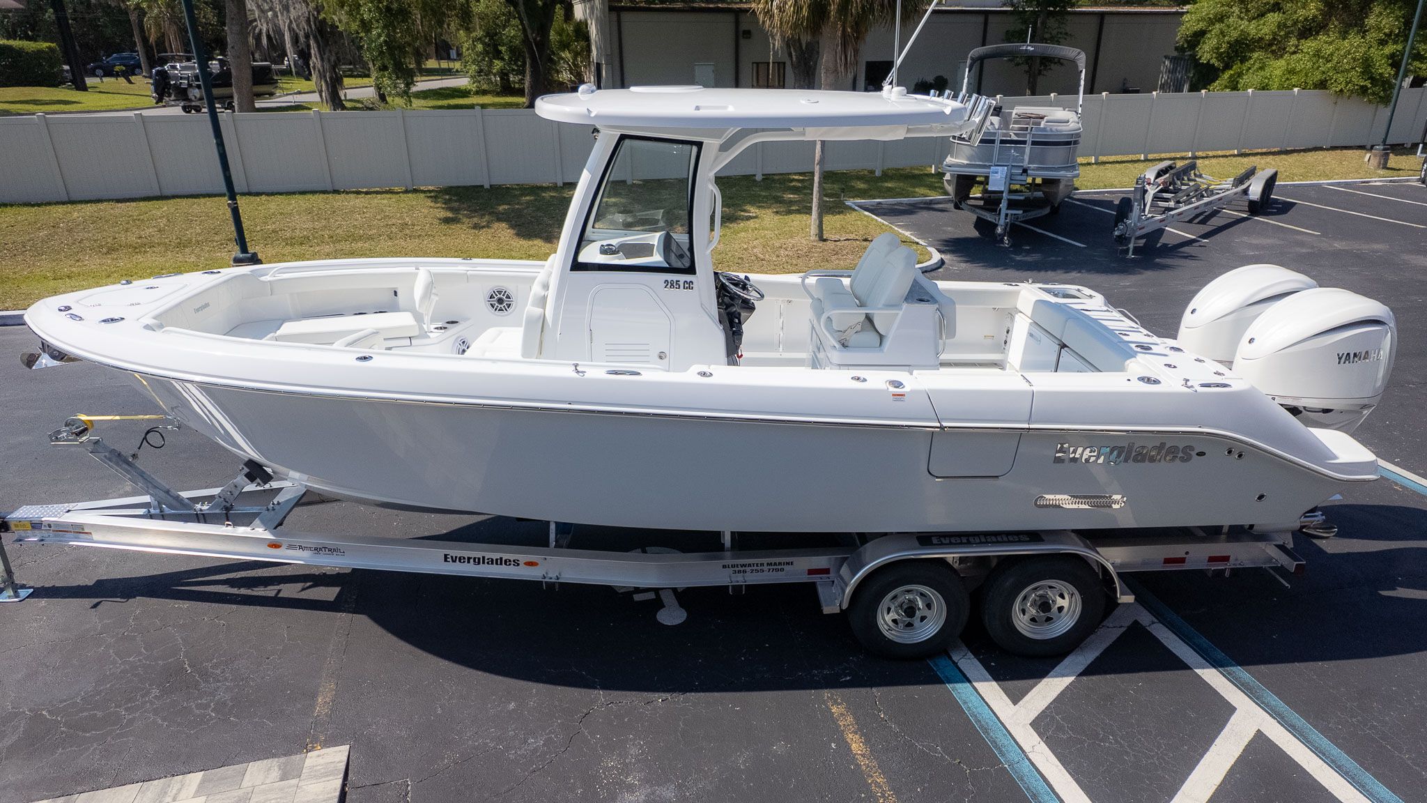2026 Everglades 285 Center Console - 58