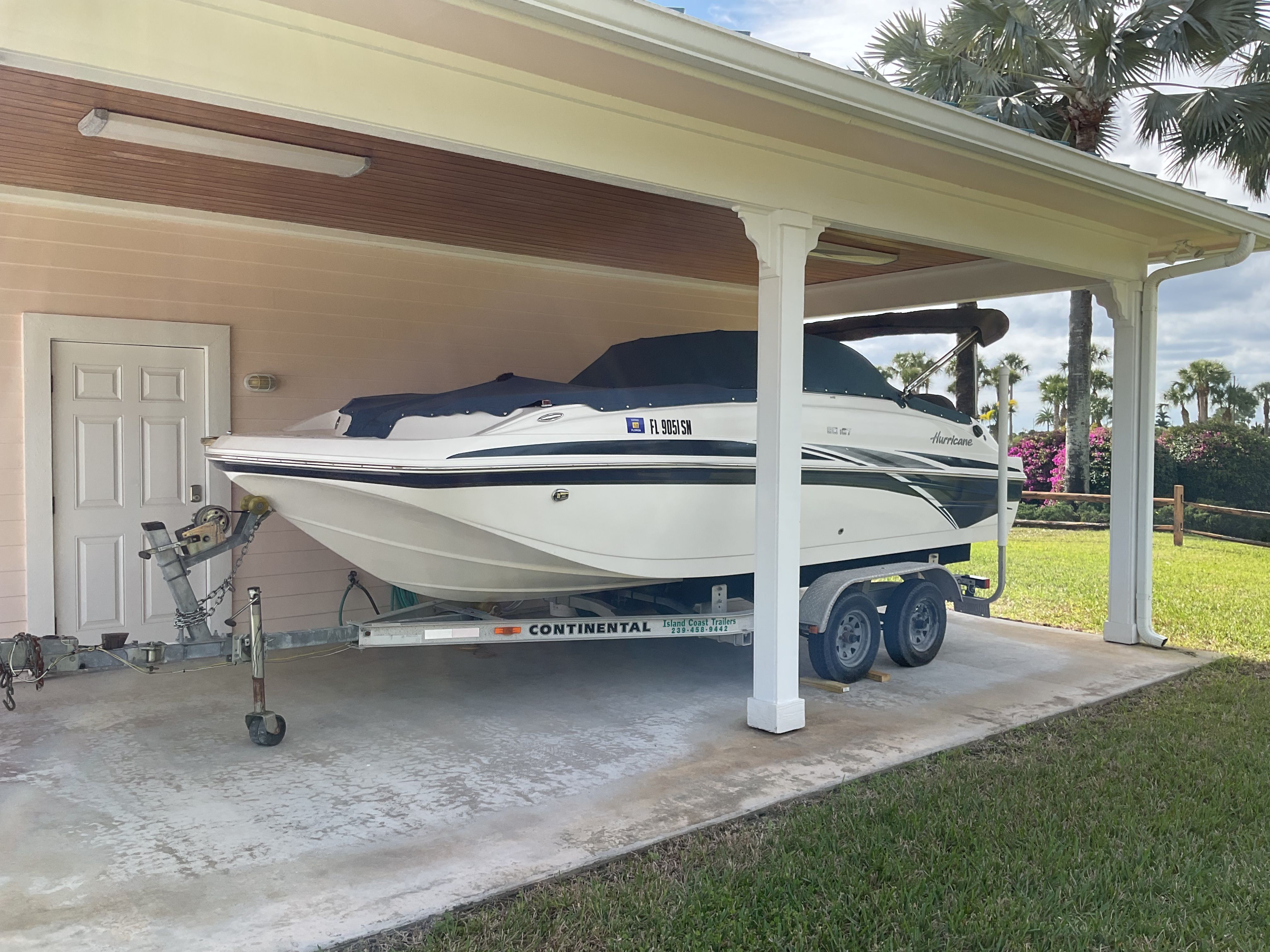 2018 Hurricane Sun Deck 187 - 12