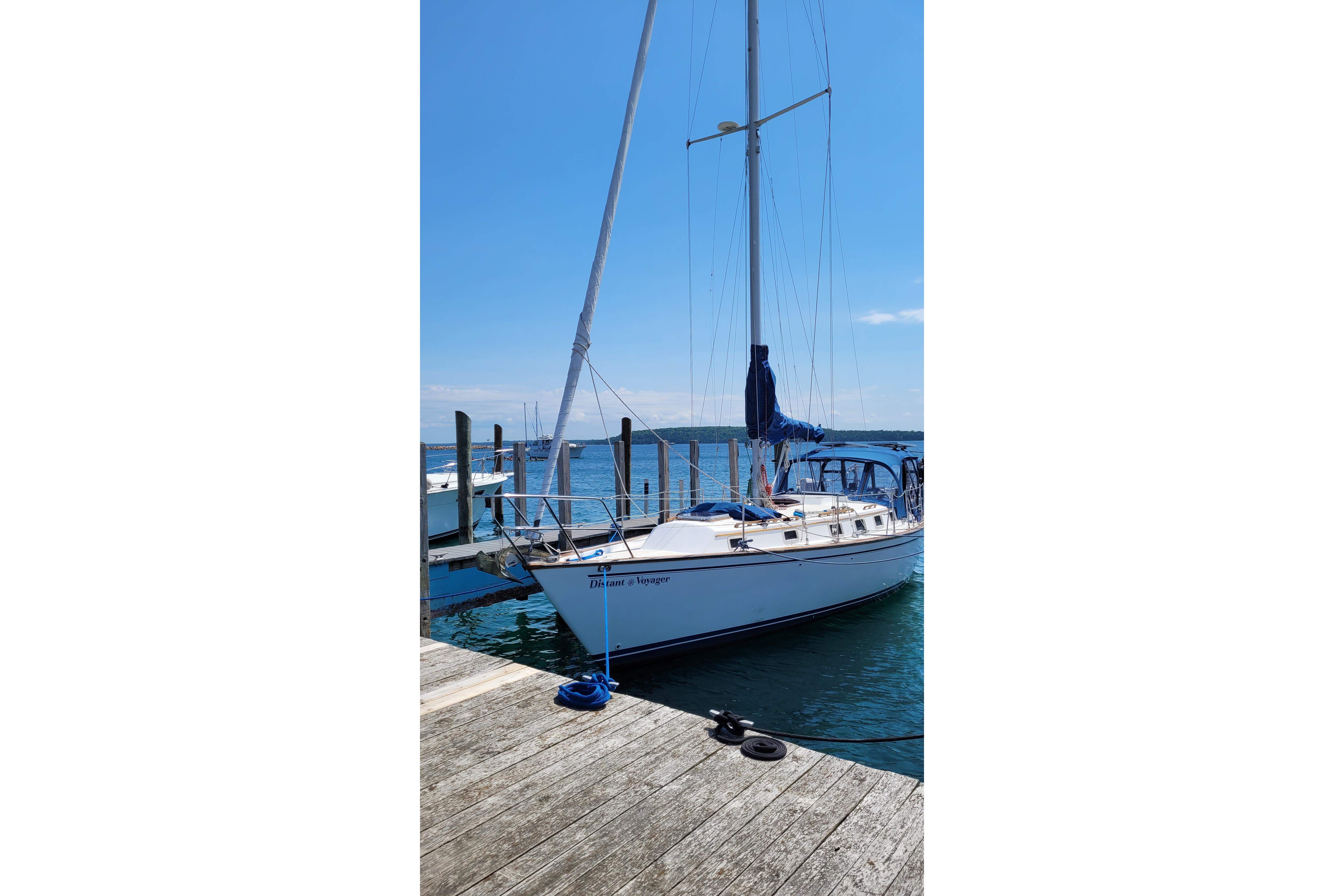 1984 Endeavour 35