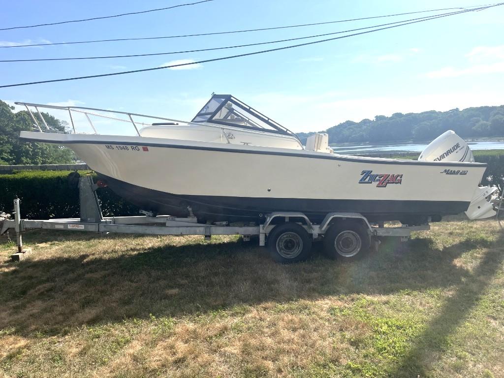 1989 Mako 210 Walk Around