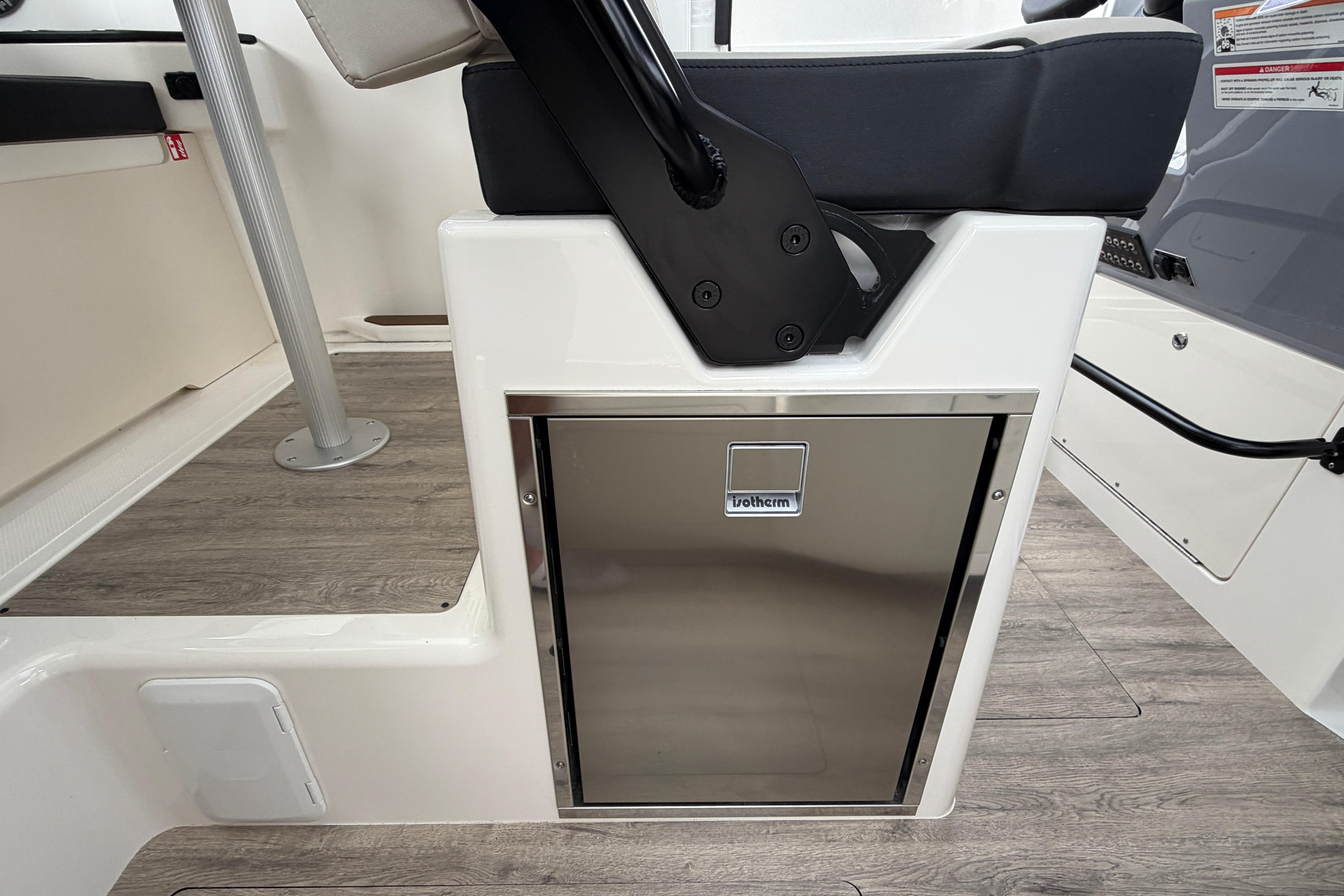 2026 Navan C30 interior with stainless steel cabinet and modern design.