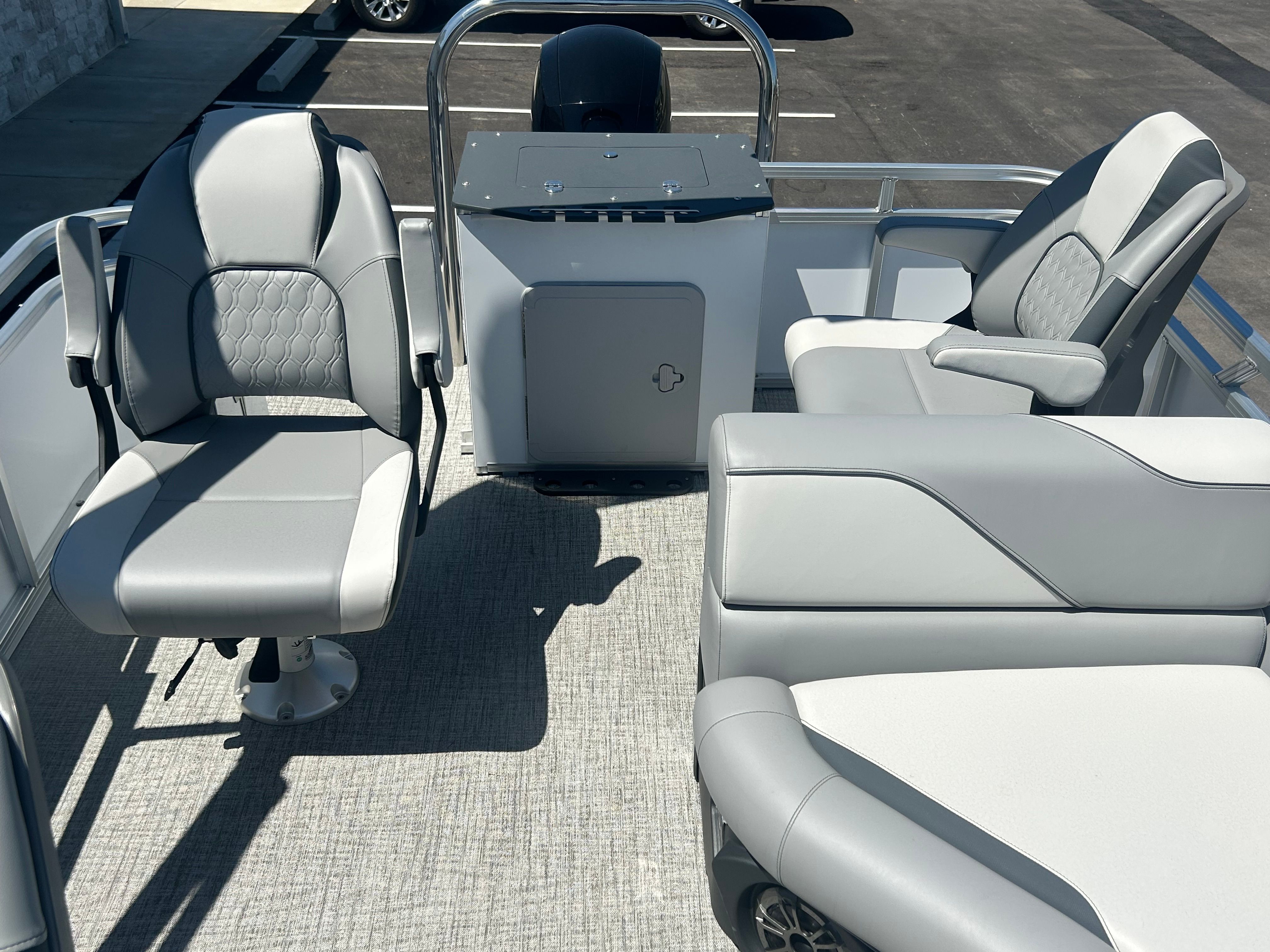 2025 Tahoe SPT FNC23T - 22