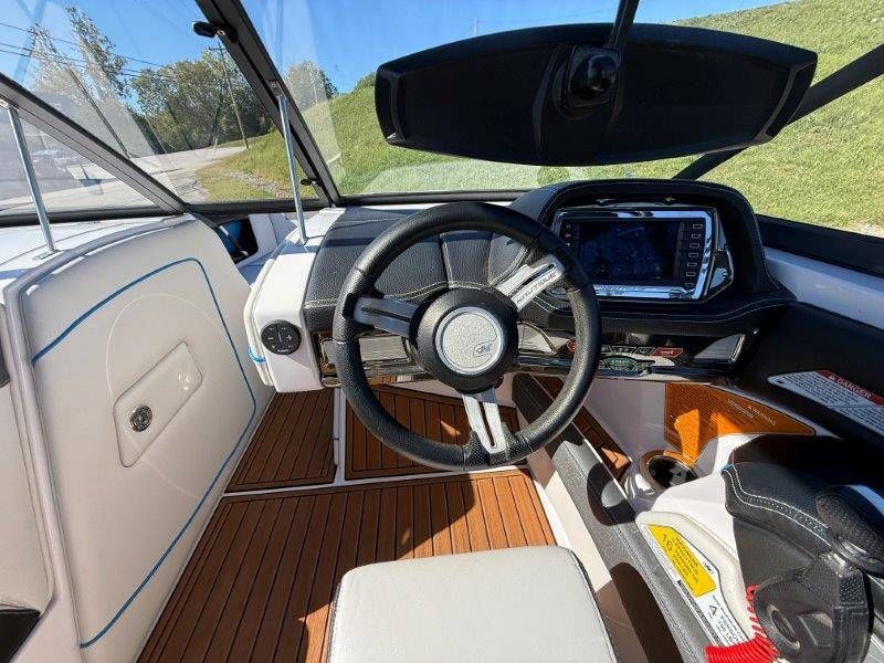 2015 Nautique G23 - 29