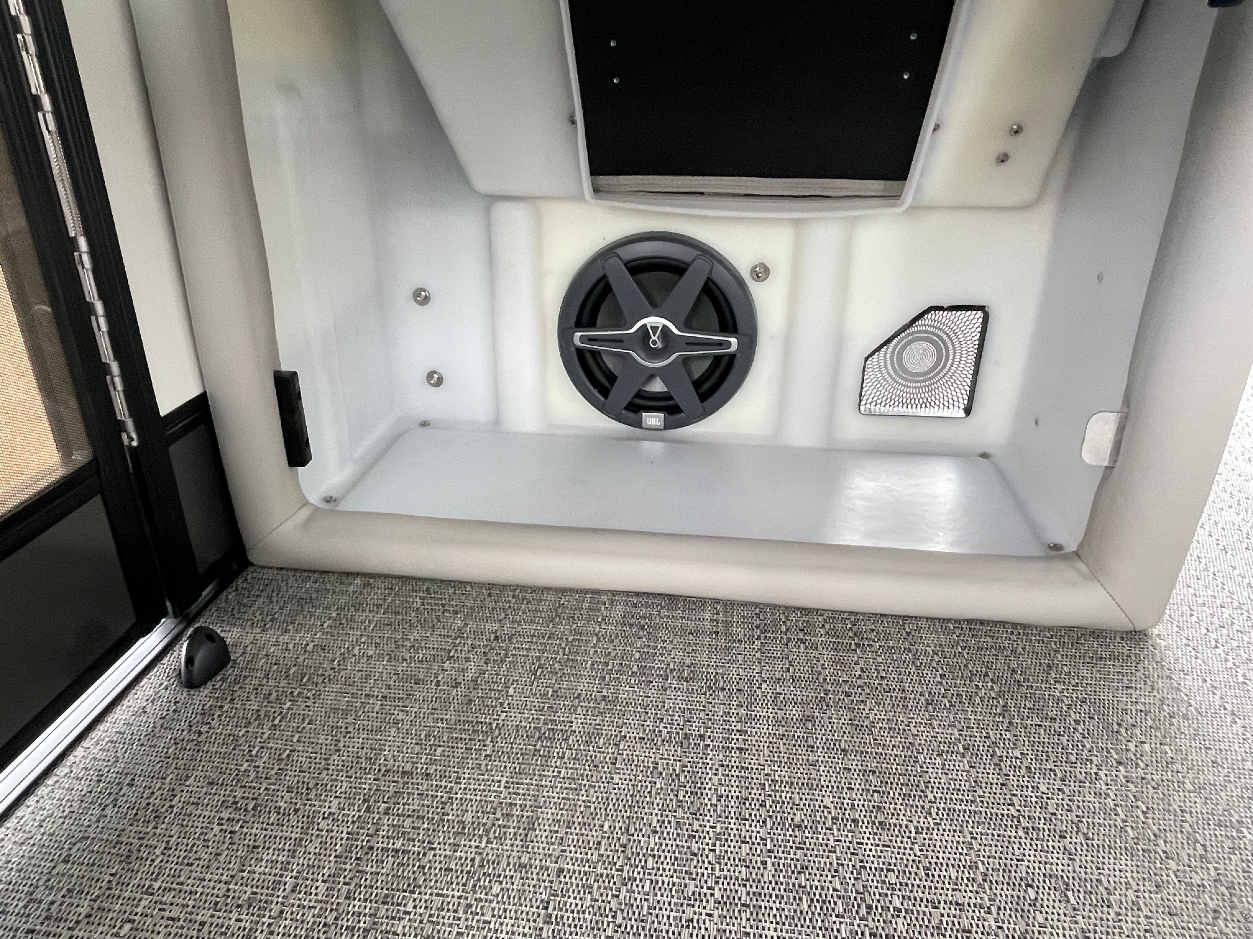 2025 BARLETTA L25UC - Image 25