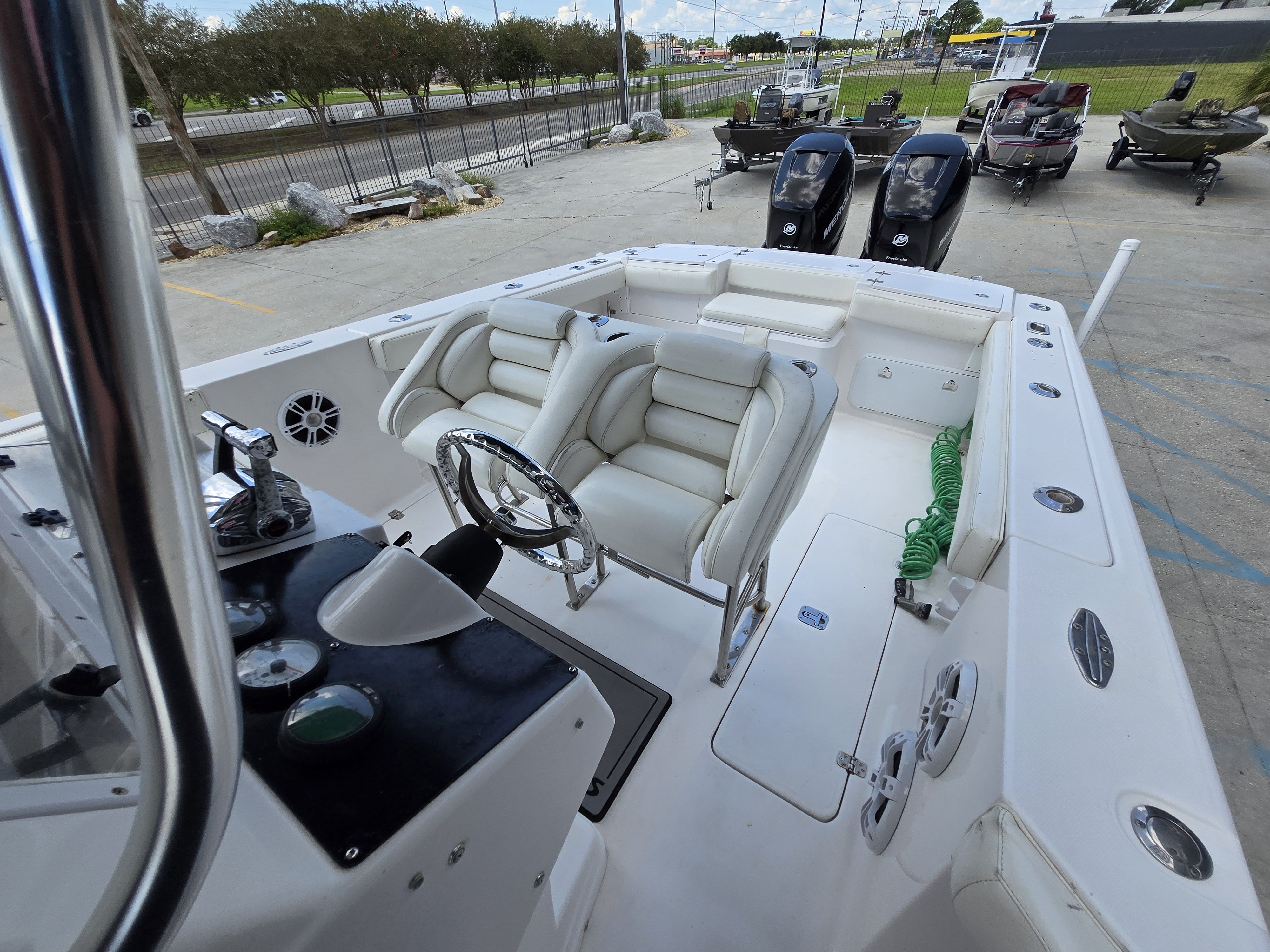 2001 Donzi 32 ZF - 26