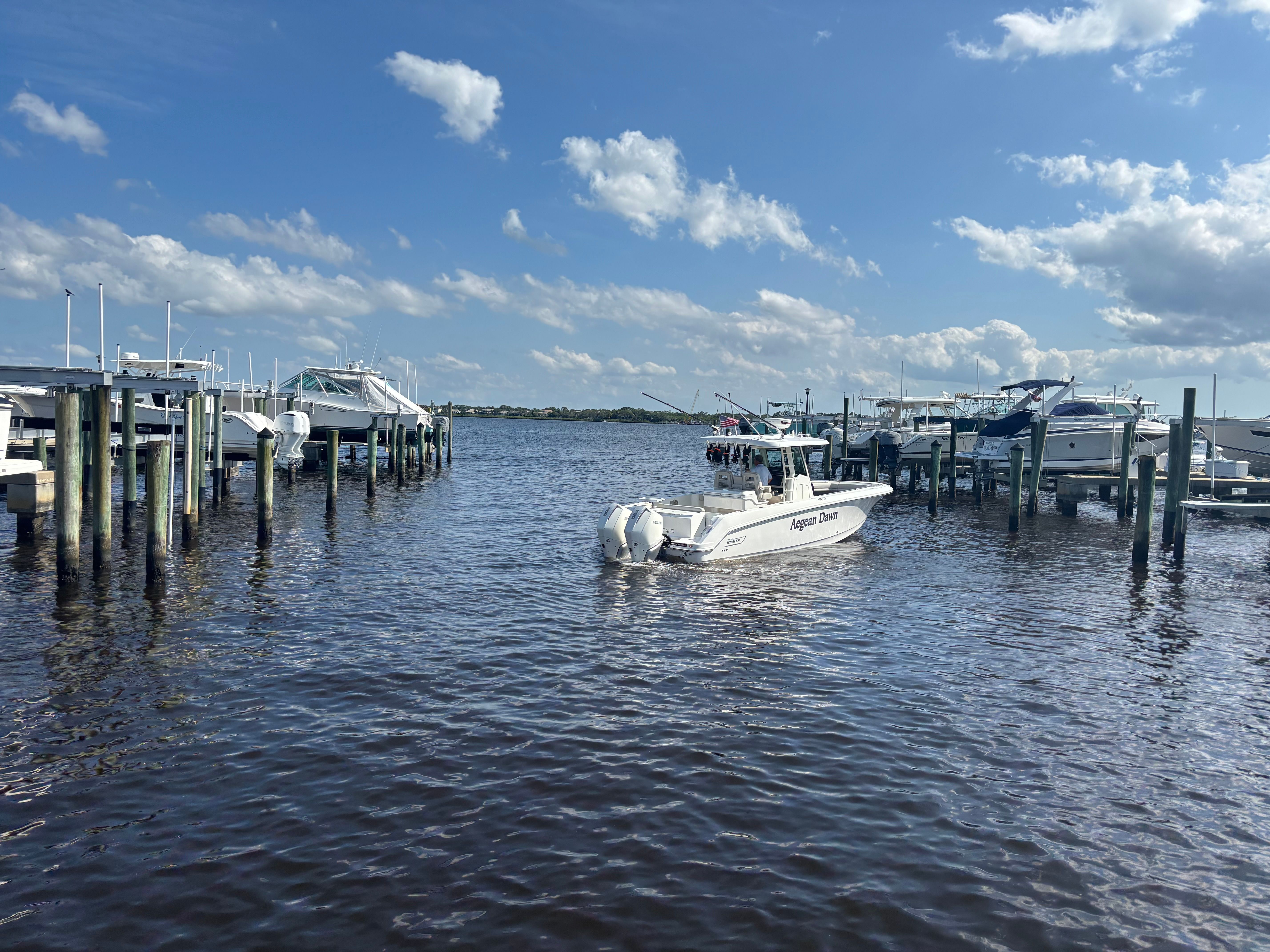 2021 Boston Whaler 330 Outrage - 15