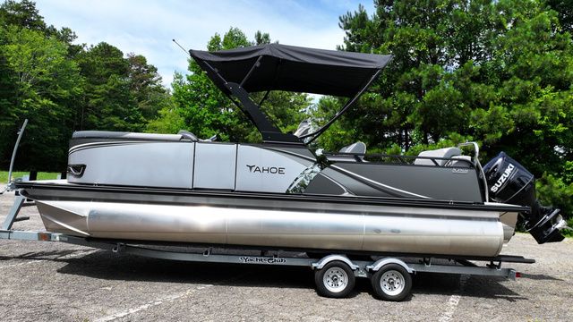 2026 Tahoe LTZ - 23 FT Versatile Rear Lounger - 2