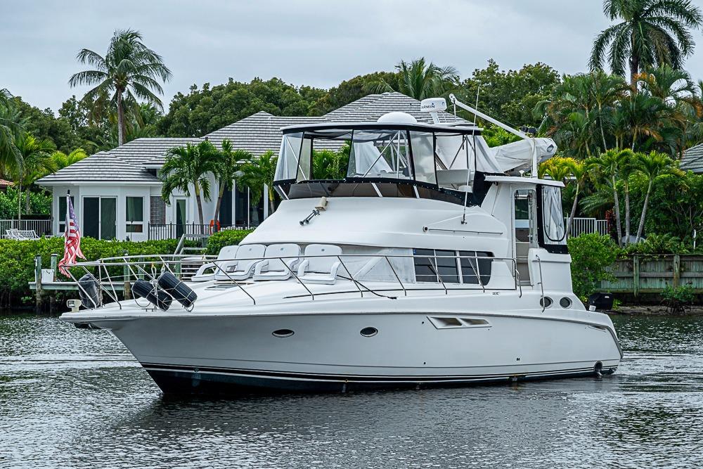 2000 Silverton 442 Cockpit Motor Yacht