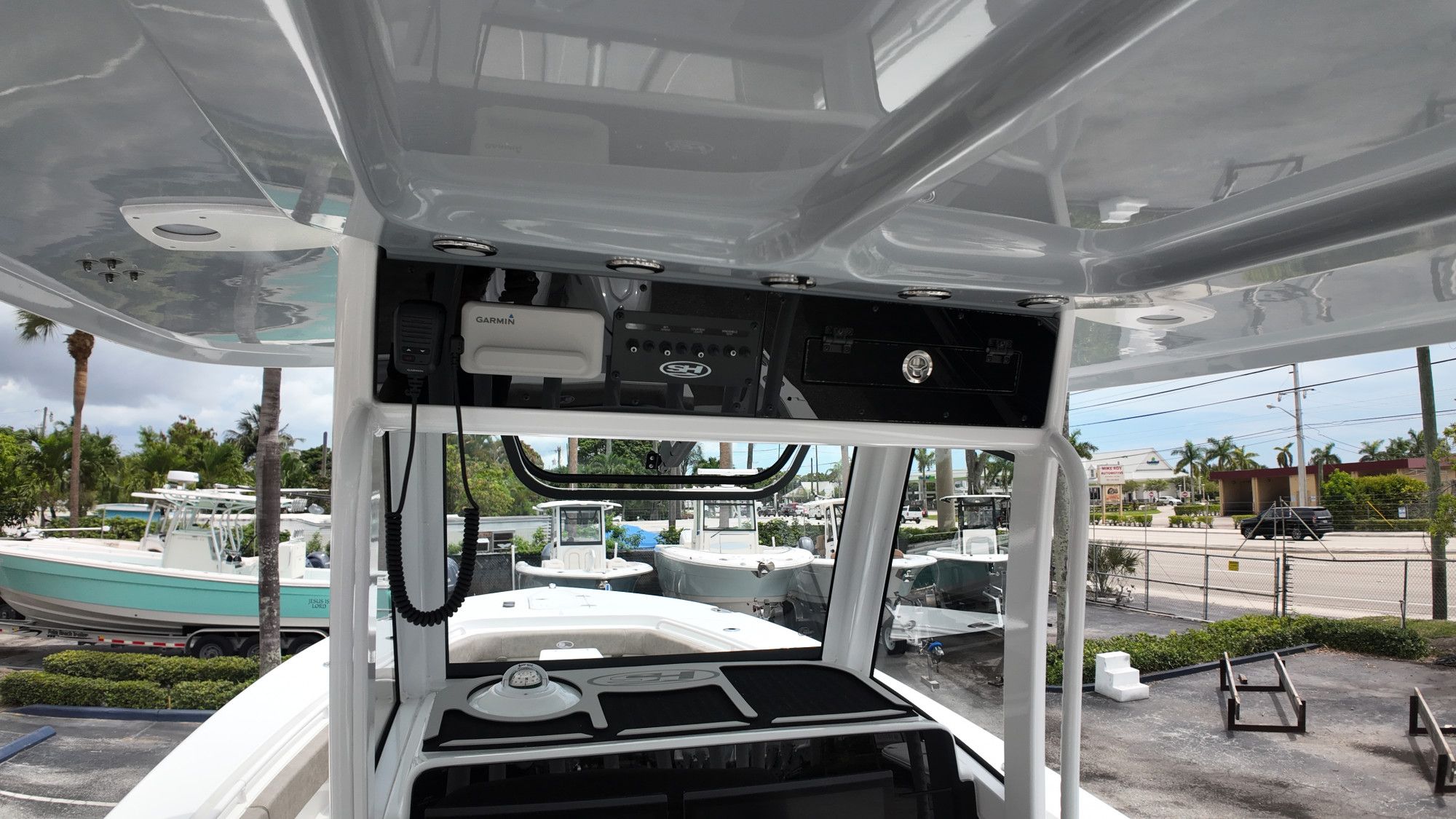 2026 Sea Hunt Gamefish 30 Forward Seating - 27