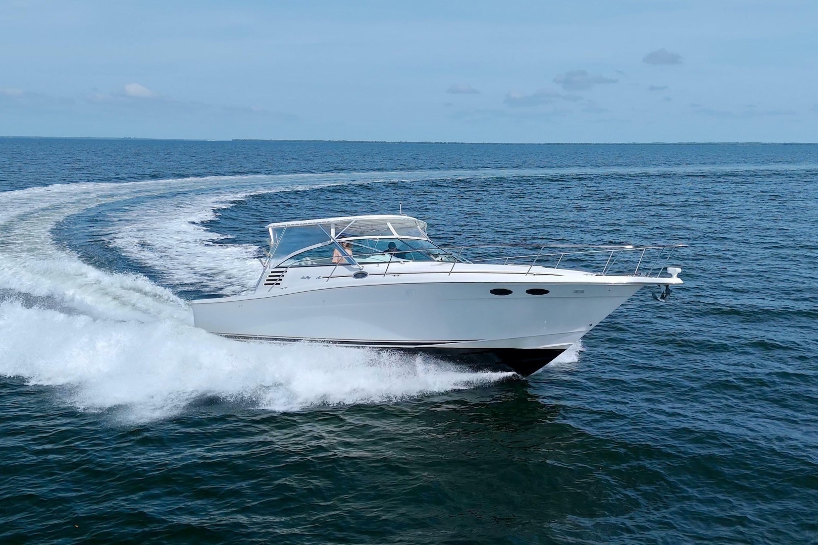 1997 Sea Ray 370 Express Cruiser - Image 7