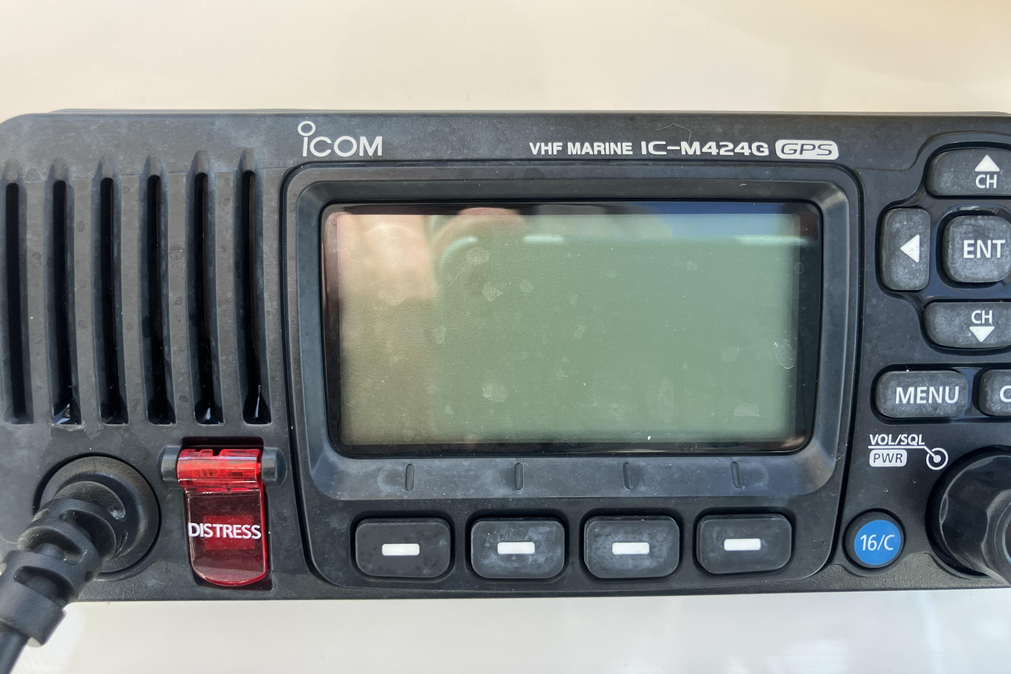 Icom VHF Marine IC-M424G GPS radio on 2019 Grady-White Freedom 235 boat.