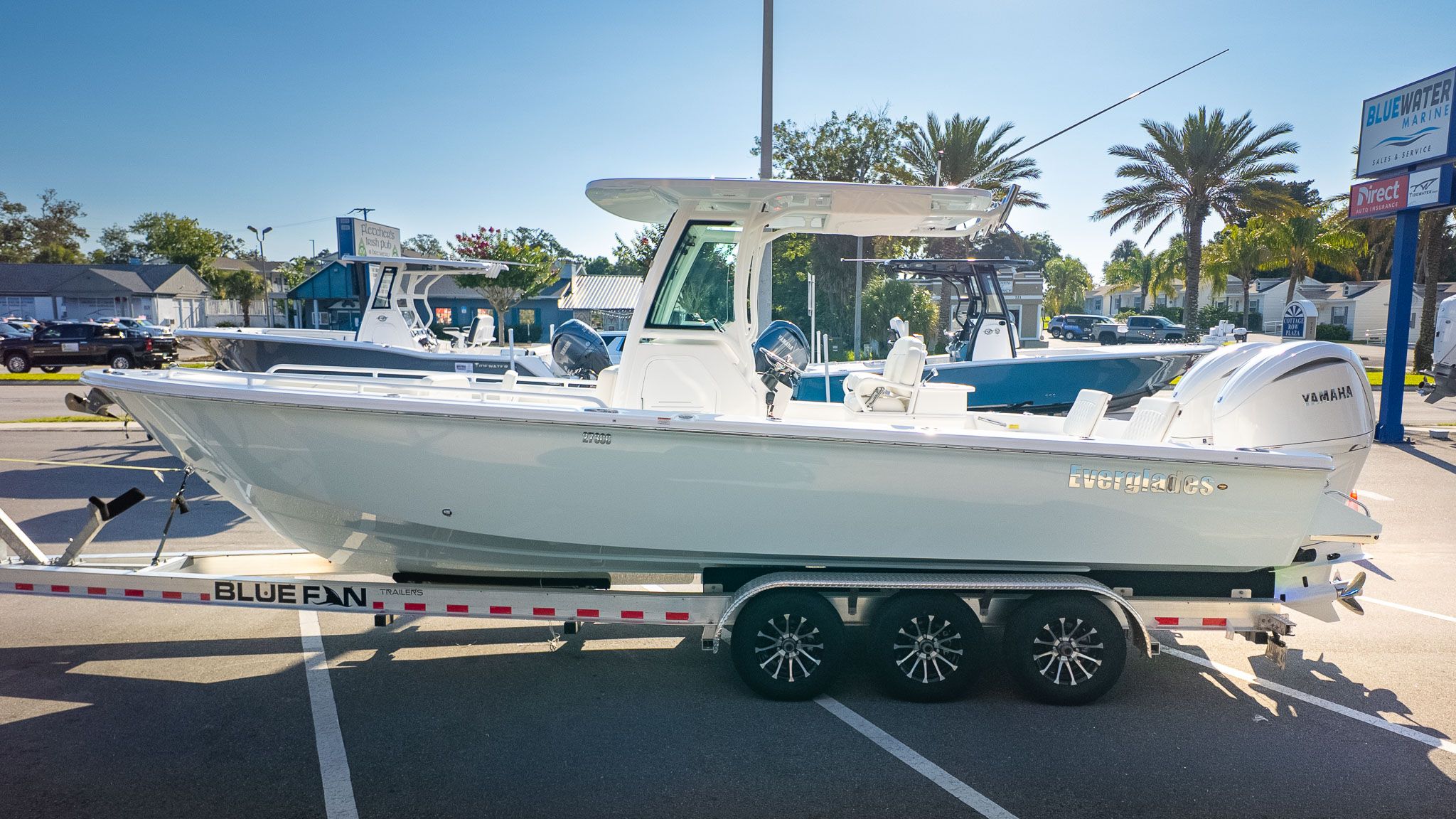 2027 Everglades 273 Center Console - 2