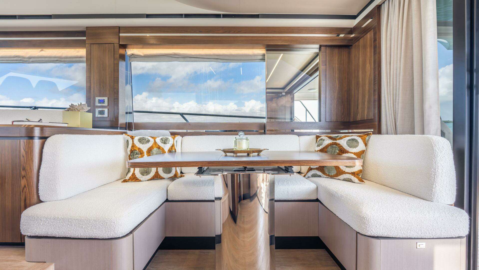 2019 Absolute 58 Fly - Image 14