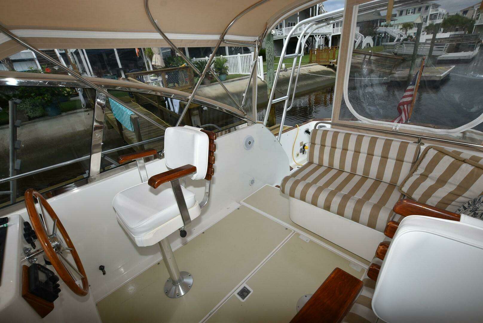 1999 Legacy 34 Express - Image 13