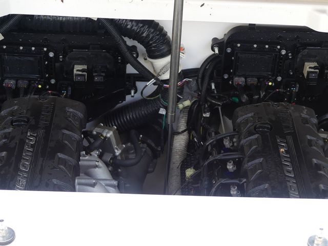 2022 Yamaha Boats AR250 - 38