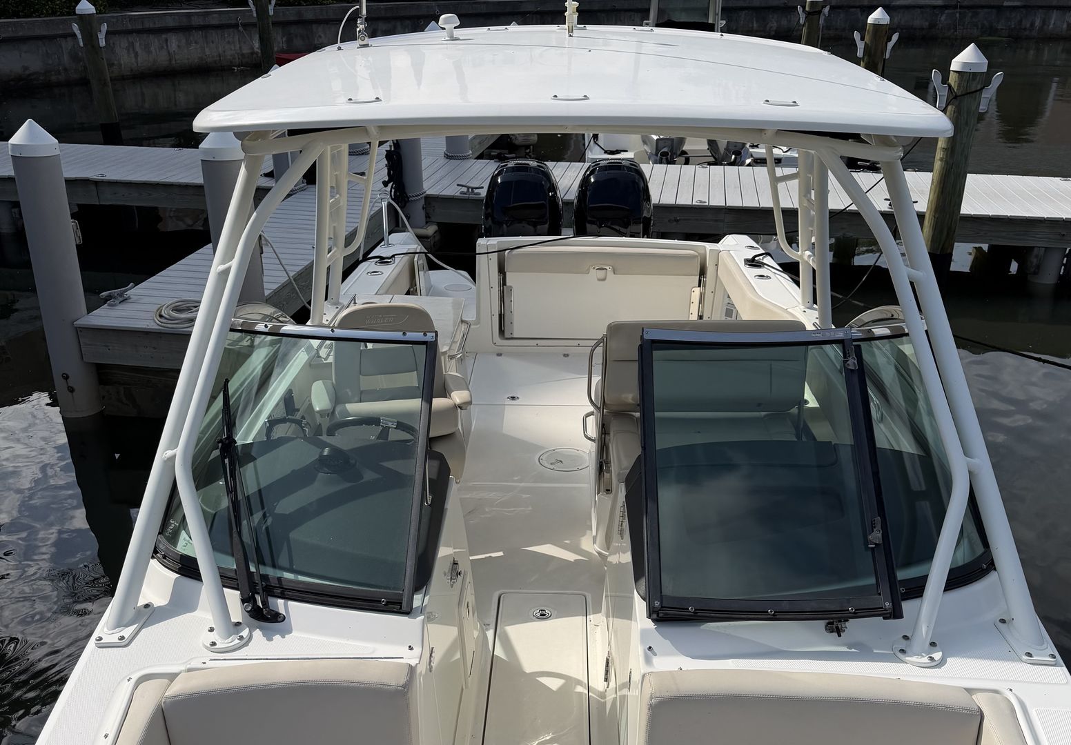 2016 Boston Whaler 270 Vantage - 7