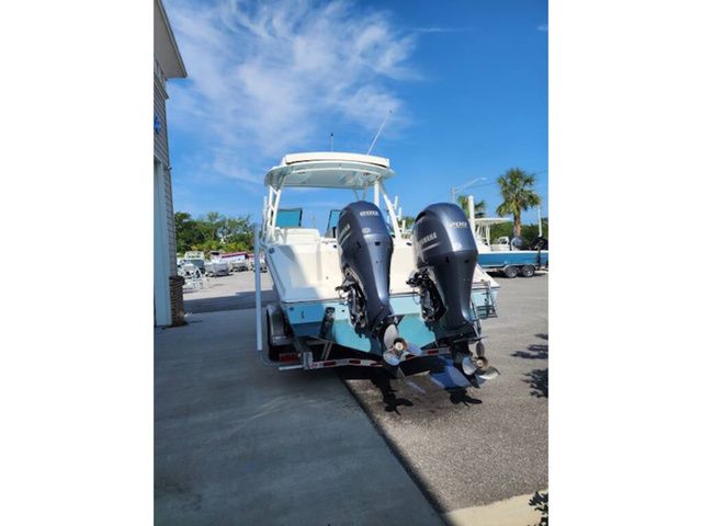 2022 Cobia 280 Dual Console - 7
