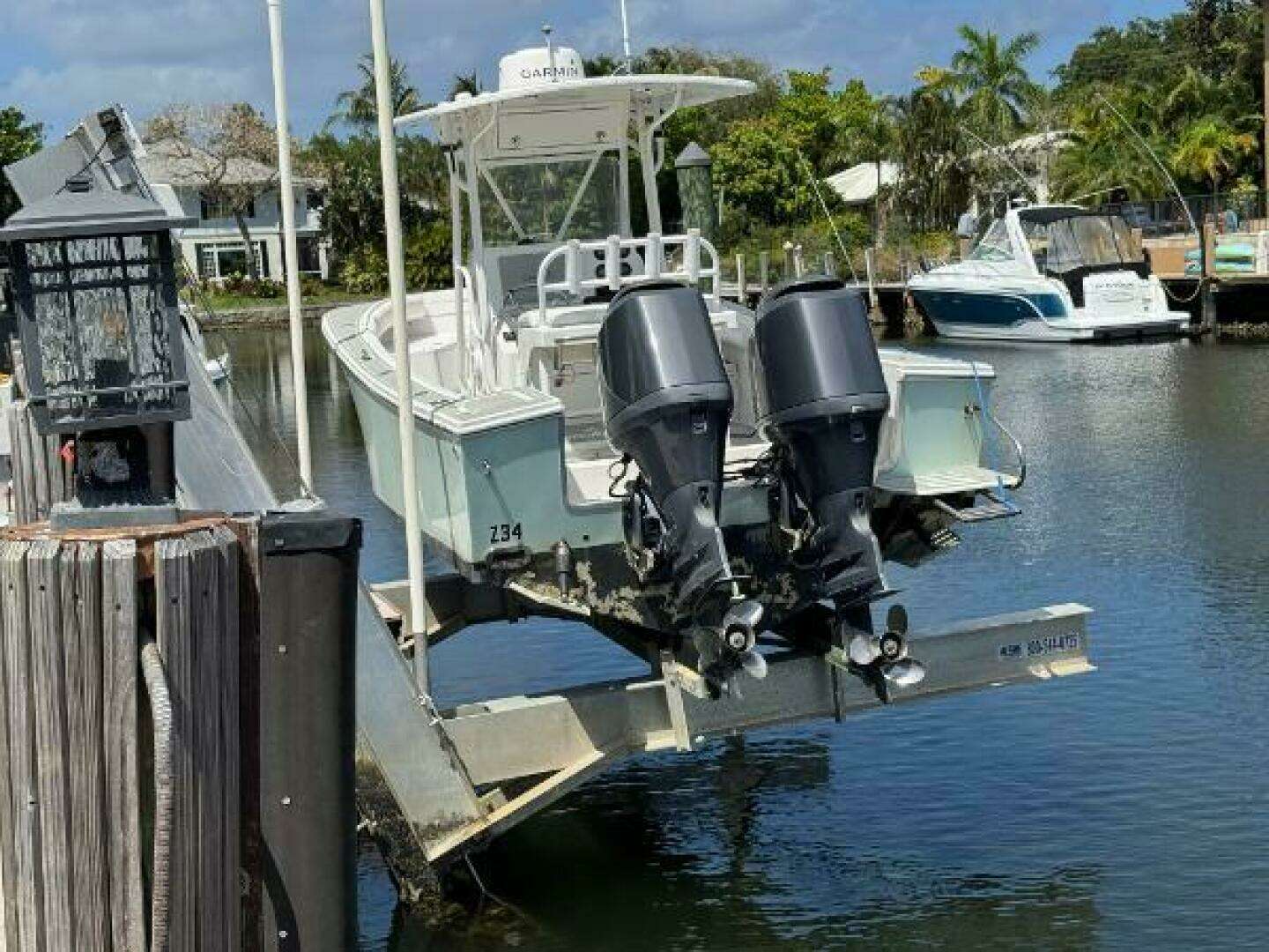 2005 Regulator 23 Center Console - Image 7