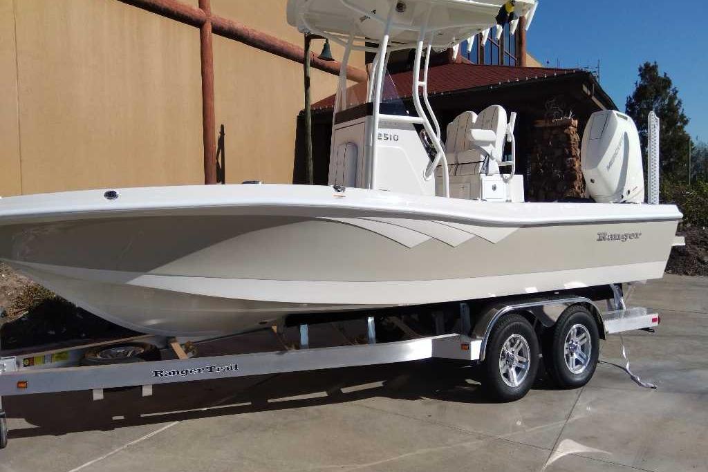 2026 Ranger 2510 Bay