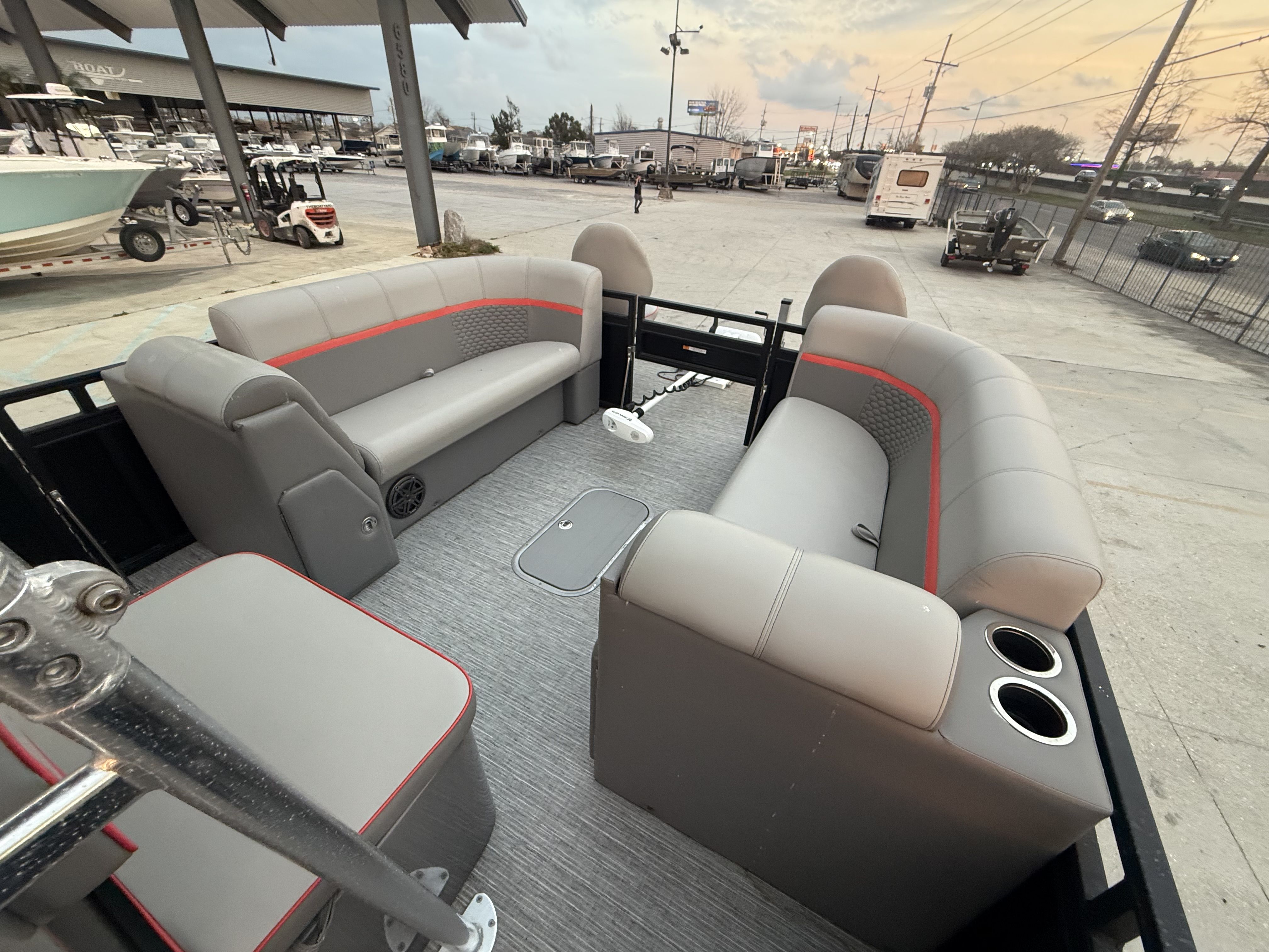 2022 Apex 8524 Pro Fish N Cruise - 7