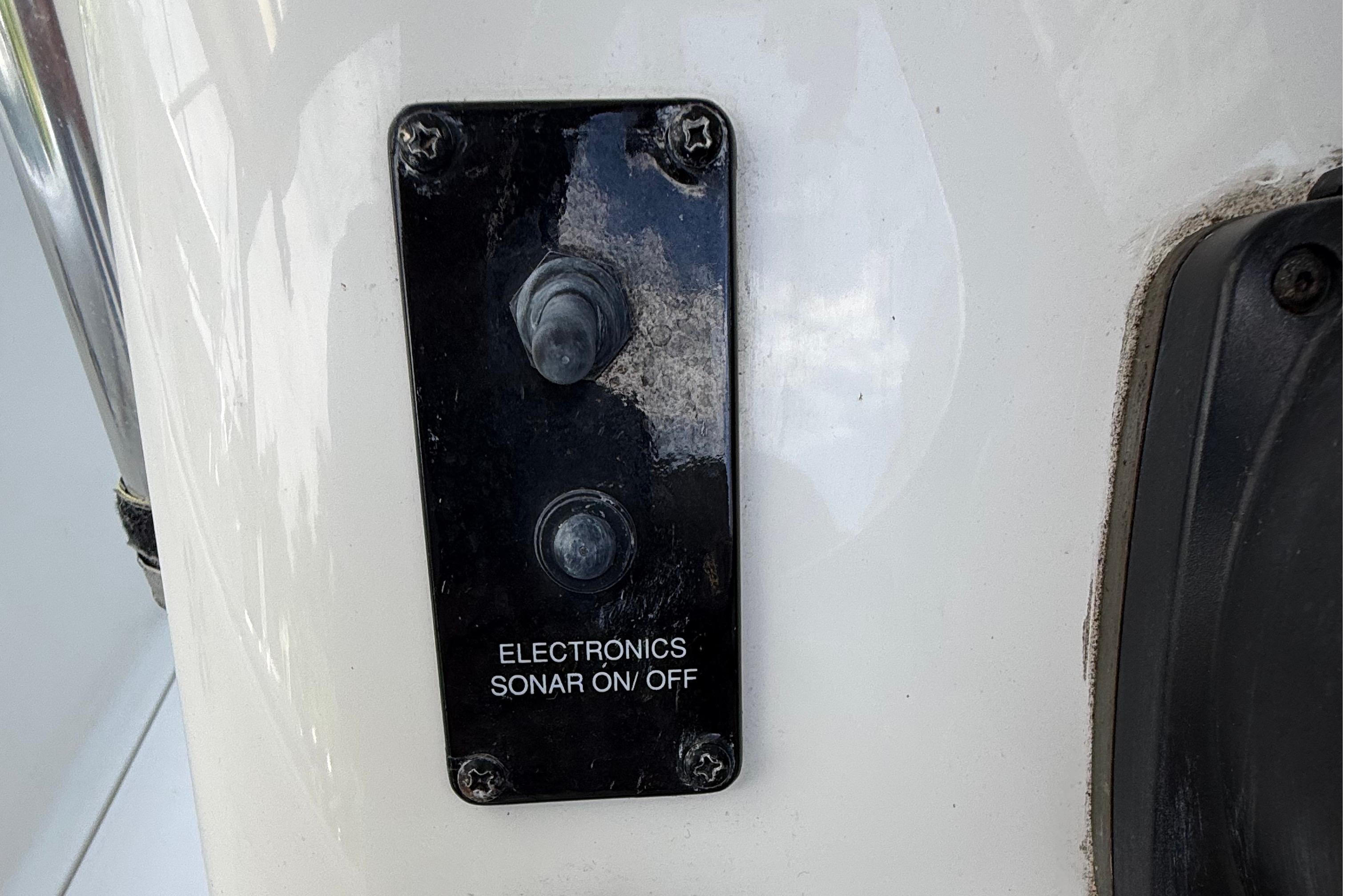Control panel on a 2008 Century 2901 Center Console for electronics and sonar.