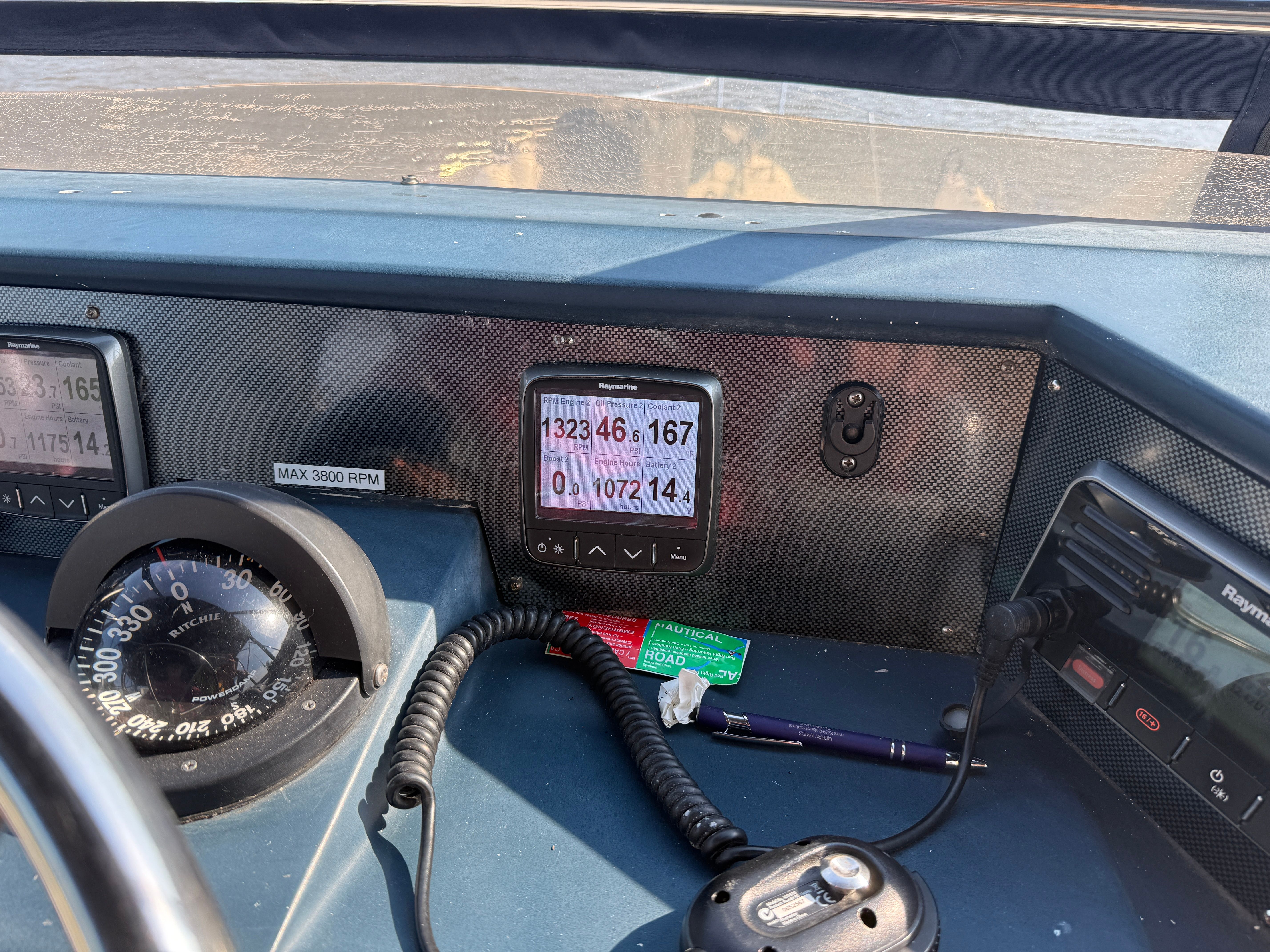 1989 Sea Ray 380 - 21