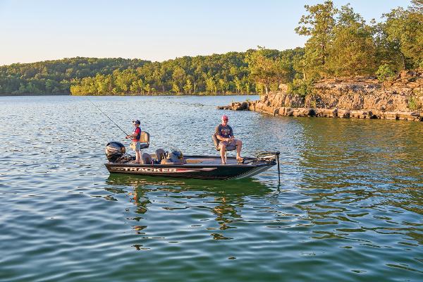 2026 Tracker Pro 170 - 70