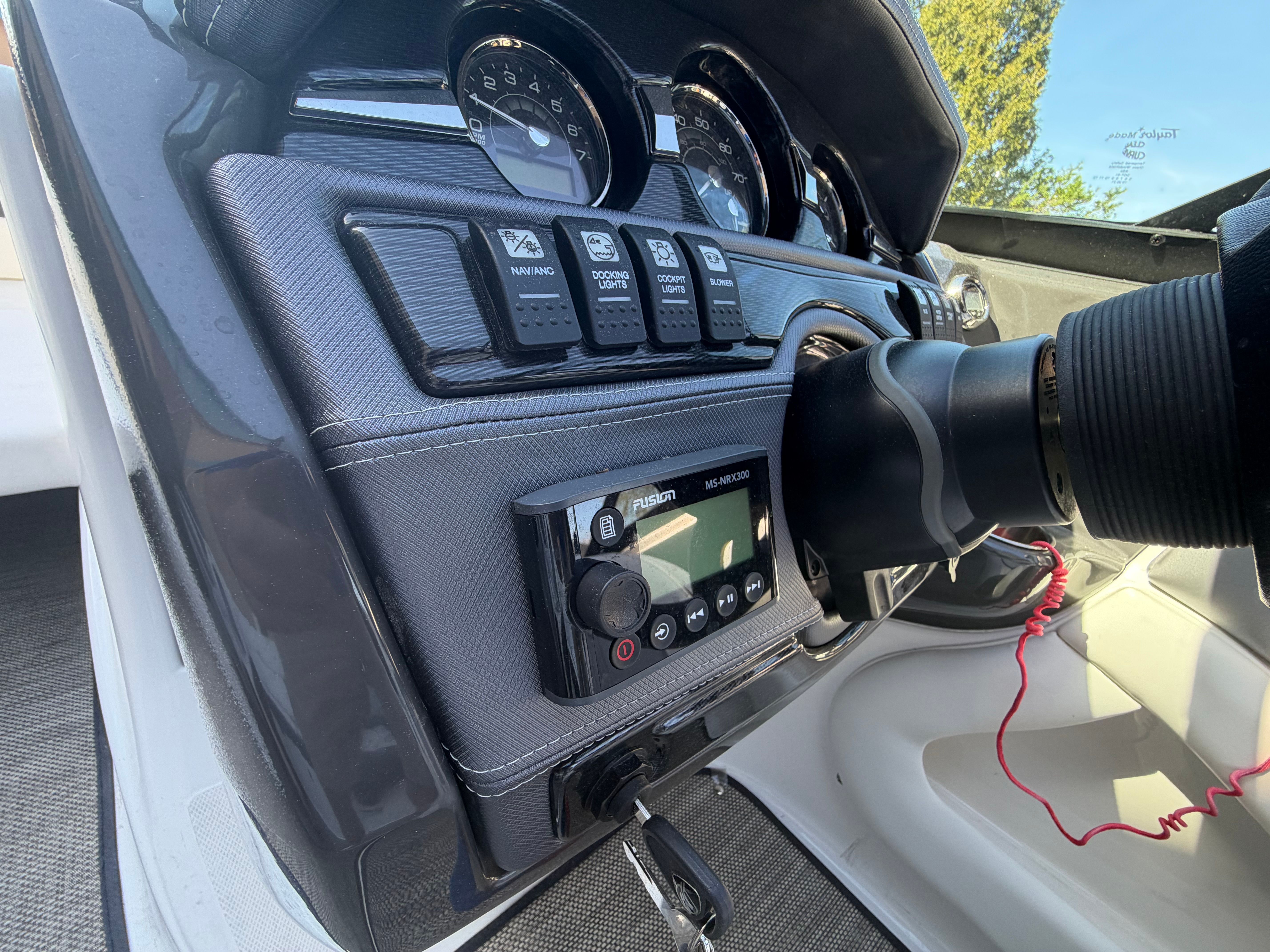 2019 Monterey 224FS - 25