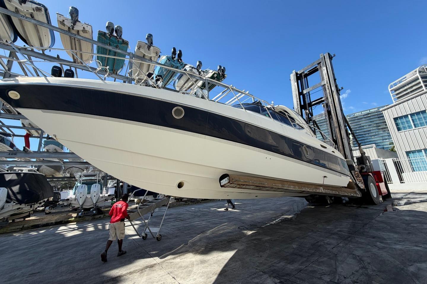 2009 Cranchi Endurance 41
