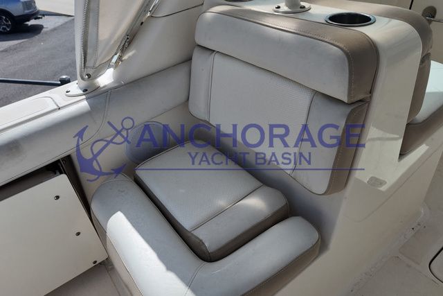 2012 Pursuit Boats 265 DC - 15