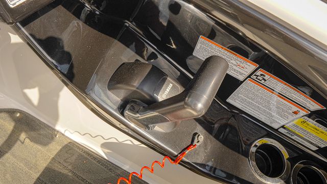 2015 Yamaha Boats SX192 - 31