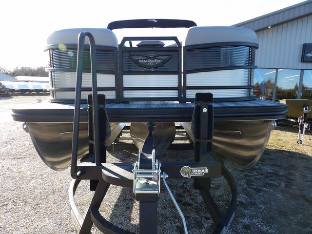 2026 Bennington M Swingback 22 MSB - 3