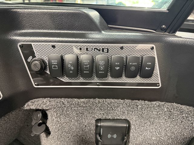 2026 Lund 2075 Impact XS Sport - 12