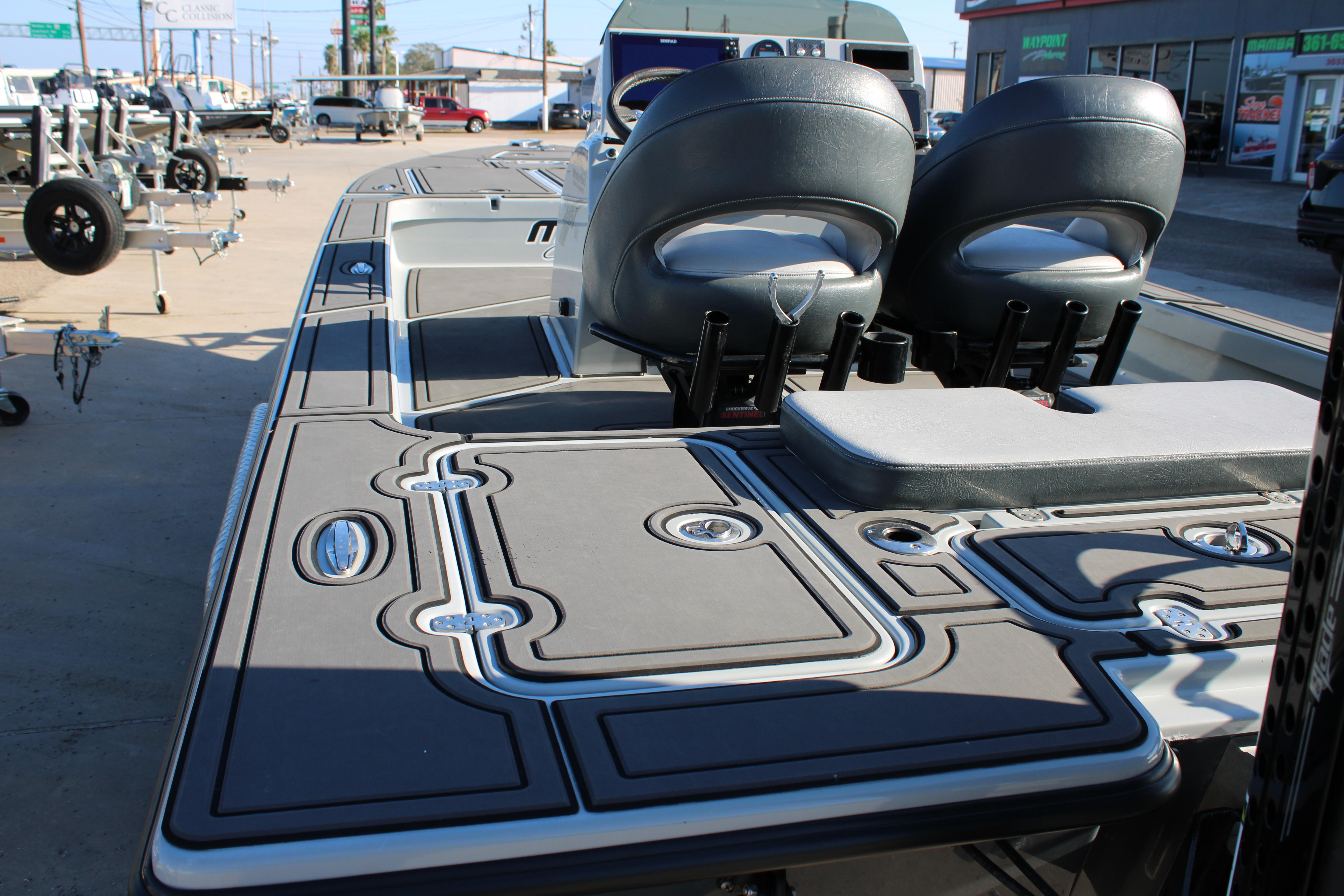 2025 Mamba 227VX boat interior with dual seats and sleek deck design.