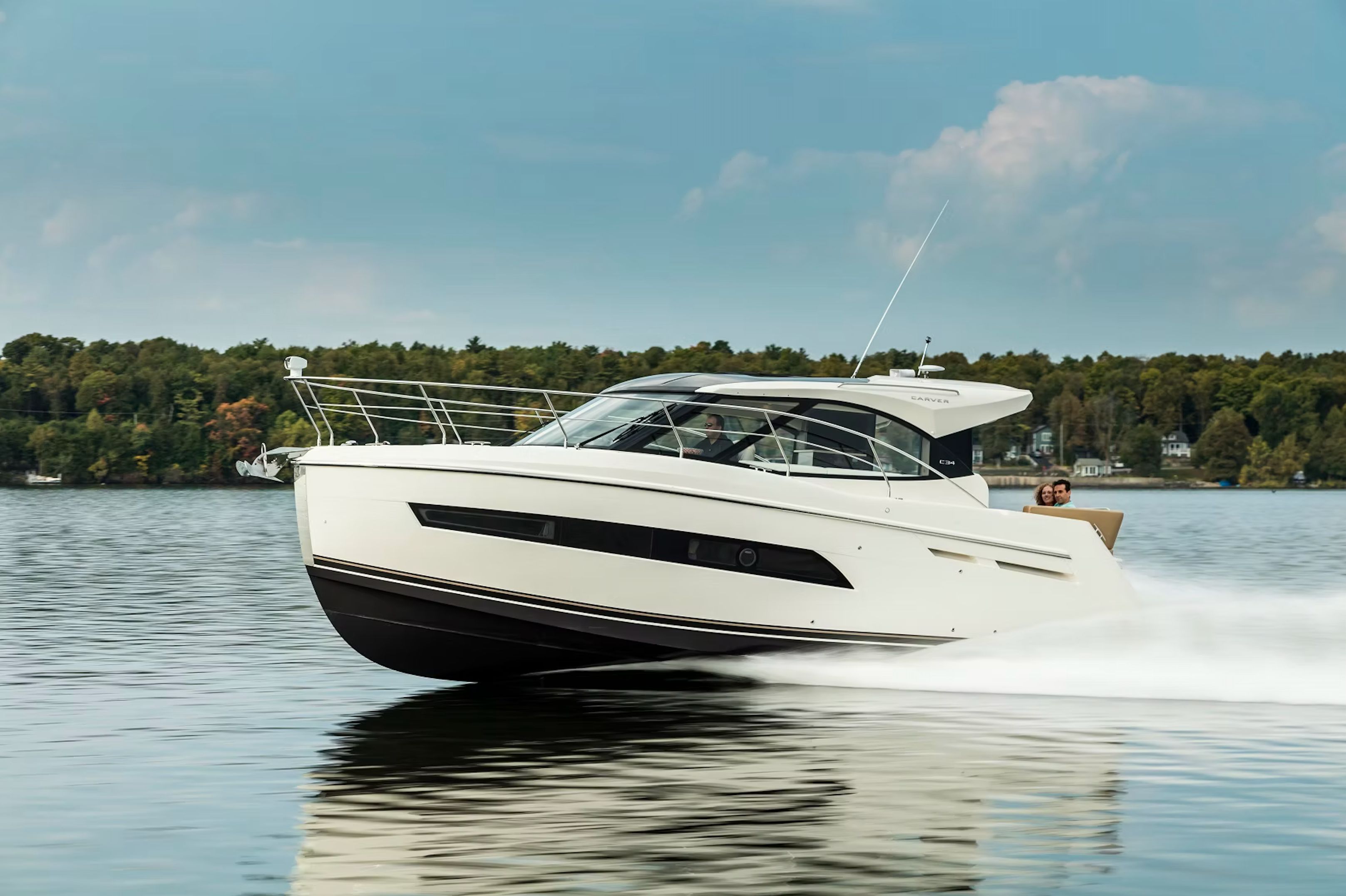2019 Carver C34 Coupe