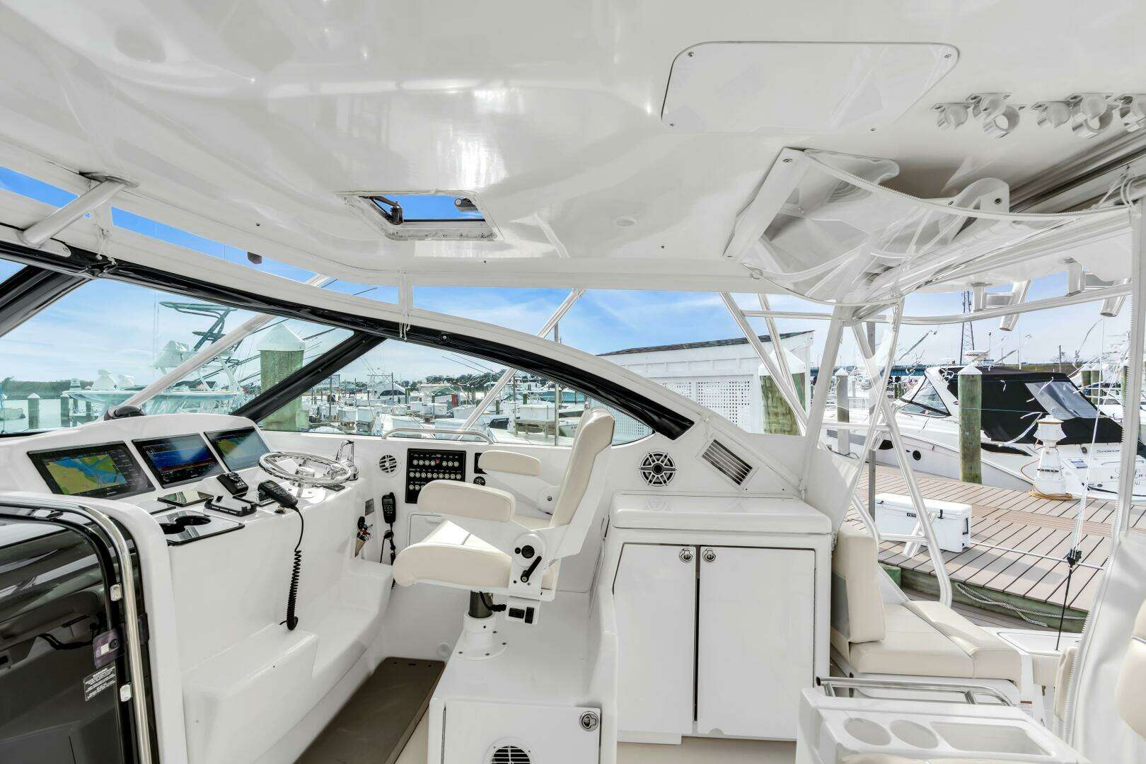2006 Tiara Yachts 4200 Open - Image 63